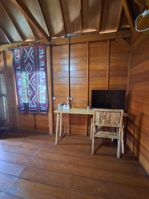 westwood bungalow