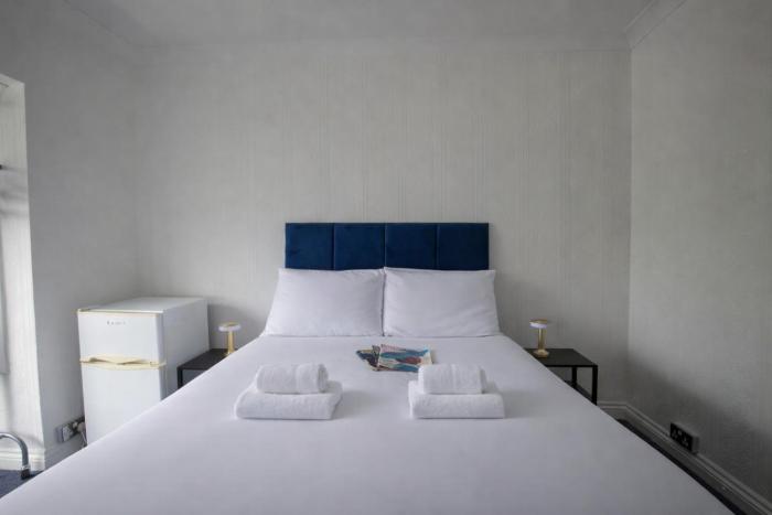 airport lodge