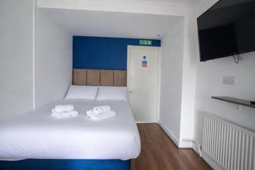 airport lodge