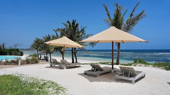 Zahari Oceanfront,,5 star