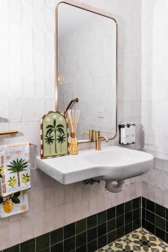 kurrajong hotel sydney
