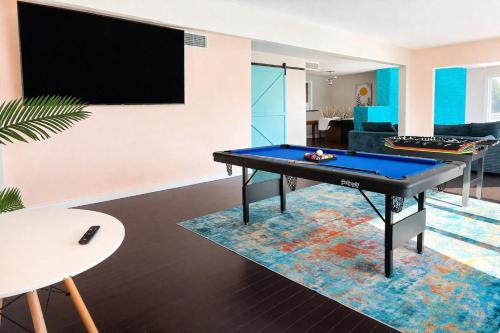 mod palm desert
