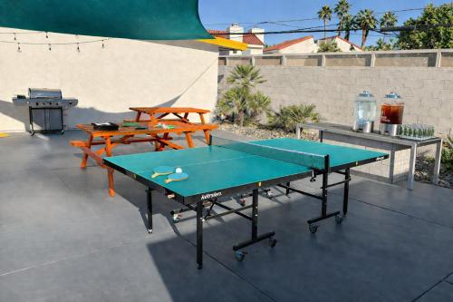 mod palm desert