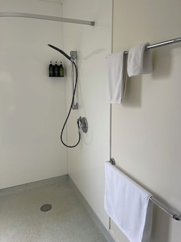 Vienna Motel,,3 star
