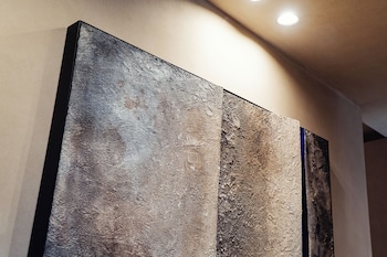 hybrid icon rooms gallery