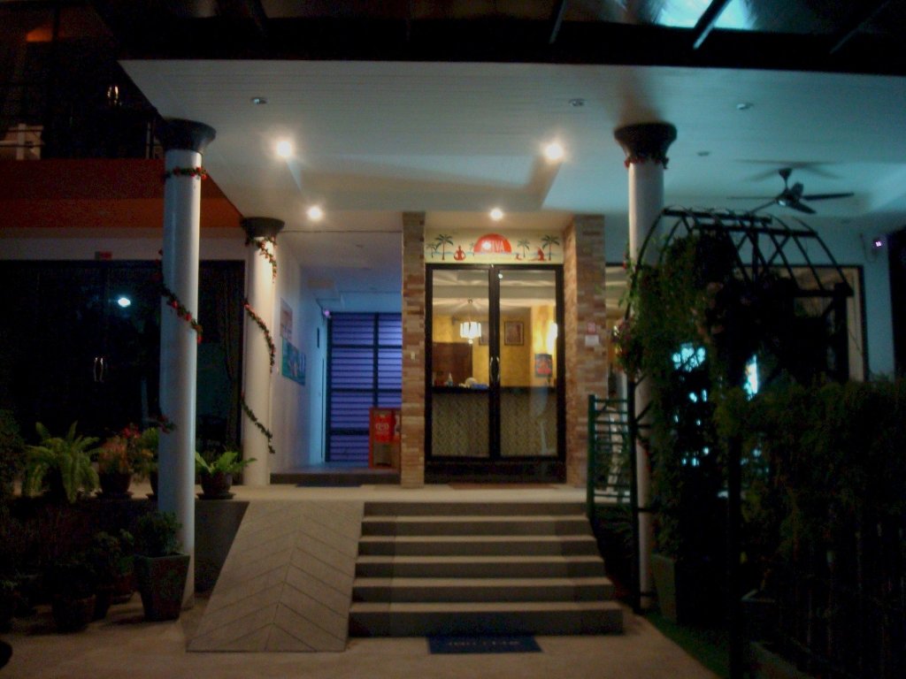 samui natien village