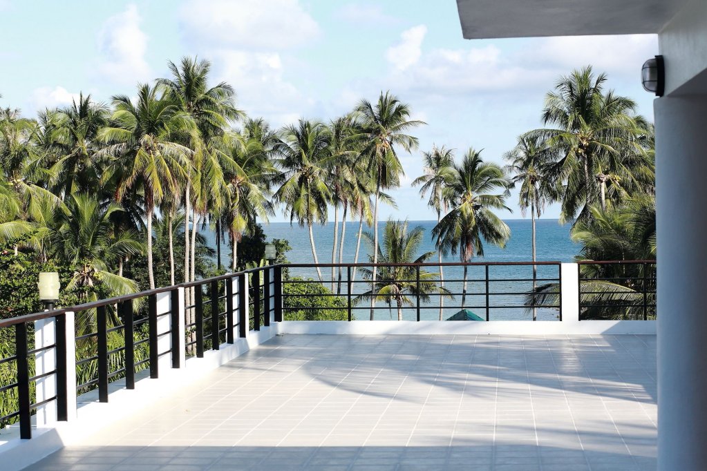 samui natien village