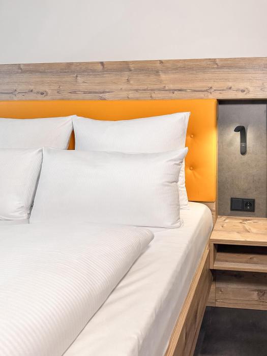 the good one hotel