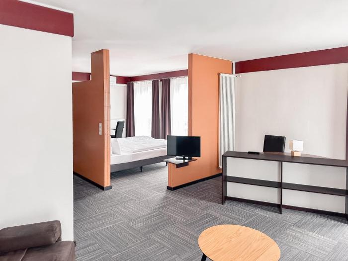 the good one hotel