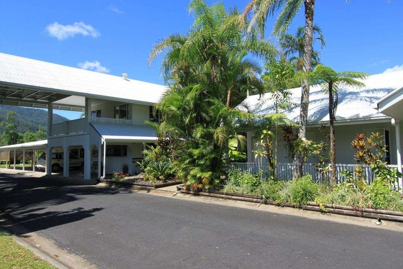 tully motel
