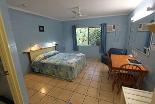 tully motel