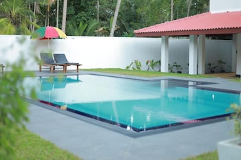 Sayu Garden Hotel,,4 star