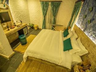 Glacier Hotel And Spa,Near Ratna Mandir,3 star