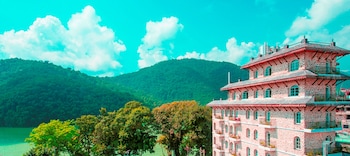 glacier hotel and spa
