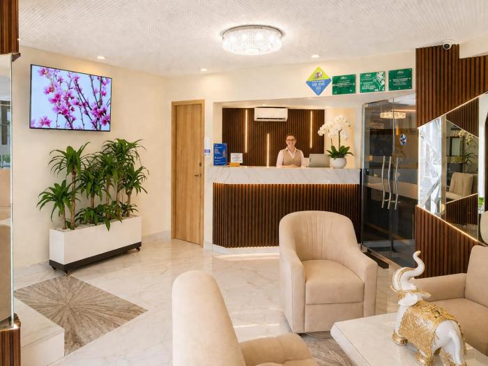 hotel aikos