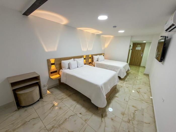 hotel aikos