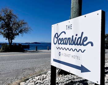 the oceanside a coast hotel