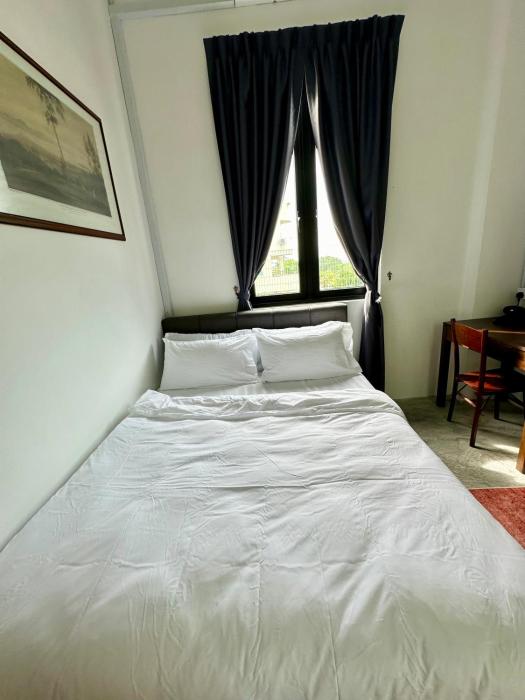 ferringhi inn 51