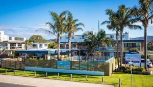 Surfside Holiday Apartments,Pambula Beach>>Merimbula,4 star