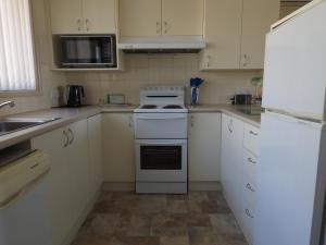 surfside holiday apartments