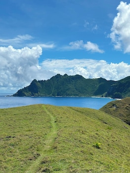 batanes glamping