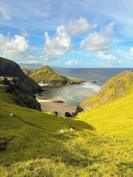 batanes glamping