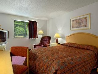 super 8 by wyndham salem va