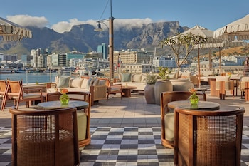 intercontinental table bay cape town by ihg