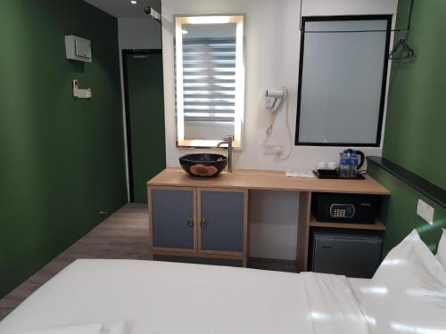 bloommaze boutique hotel klang
