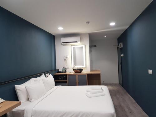 bloommaze boutique hotel klang