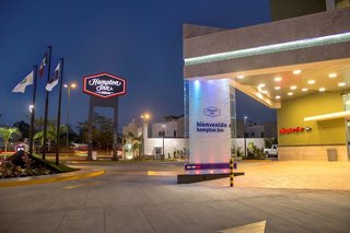 Hampton Inn By Hilton Villahermosa,Villahermosa>>Centro,3 star