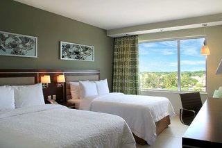 Hampton Inn By Hilton Villahermosa,Villahermosa>>Centro,3 star