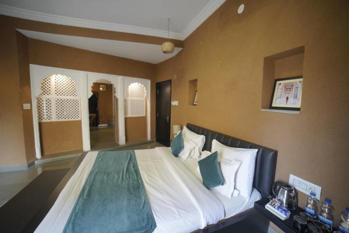 hotel udai niwas