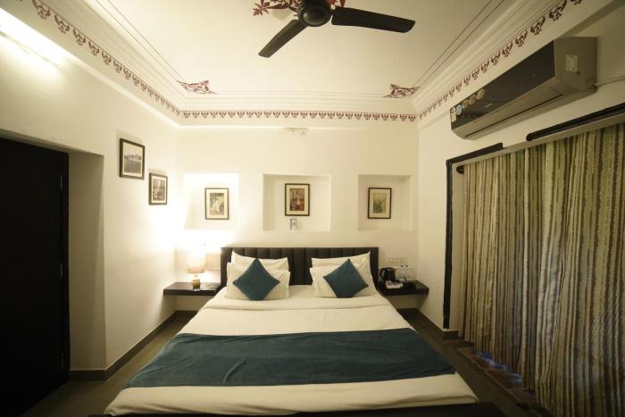 hotel udai niwas
