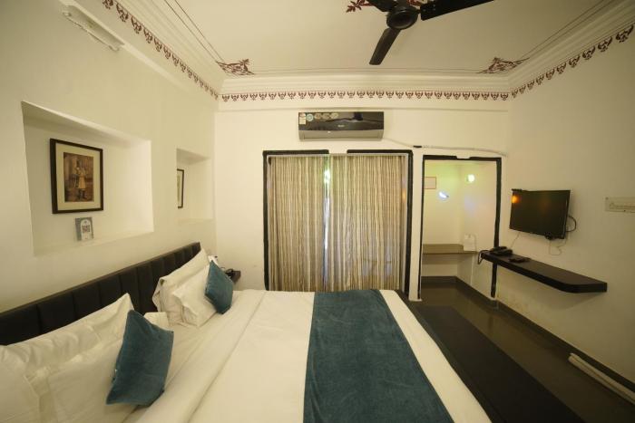 hotel udai niwas