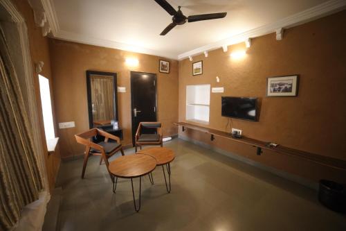 hotel udai niwas