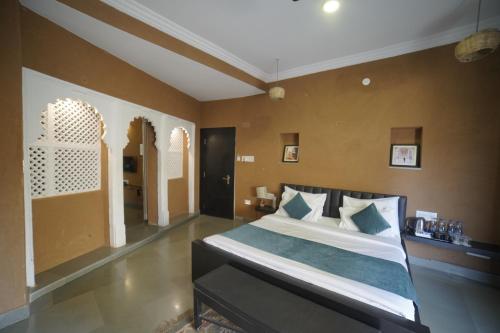 hotel udai niwas