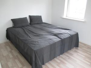 white house hotel apartments