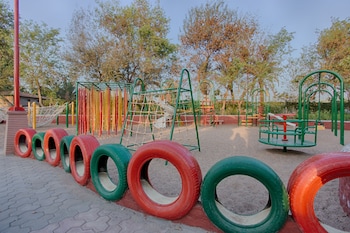 regency lagoon resort