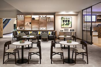 san antonio marriott rivercenter on the river walk