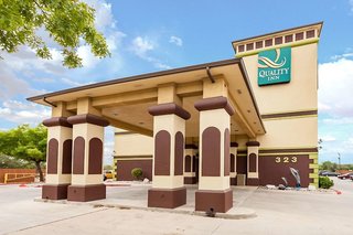 Quality Inn Near Seaworld - Lackland,Far West Side>>Dallas,3 star