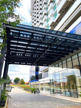 howard johnson by wyndham tangerang