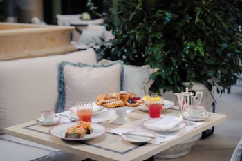 corinthia rome