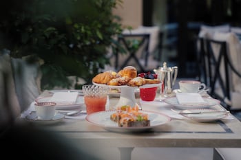 corinthia rome