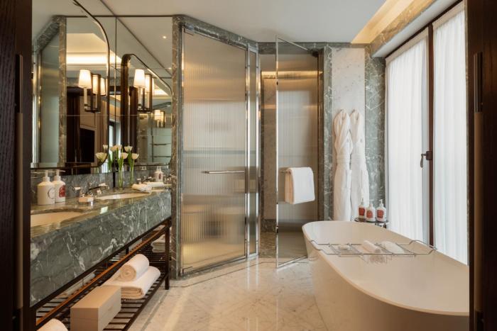 corinthia rome