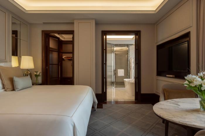 corinthia rome