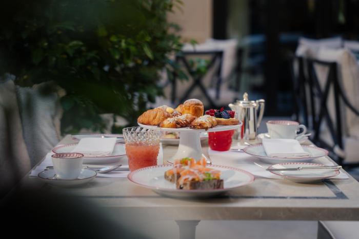 corinthia rome