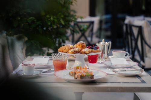 corinthia rome