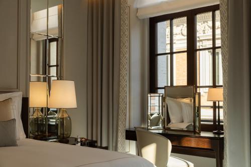 corinthia rome