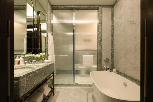 corinthia rome